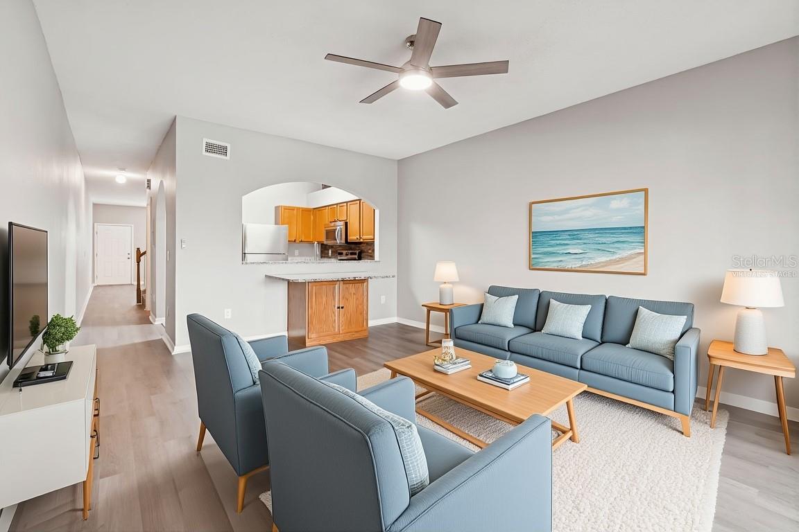 Image 12 of 59 For 18214 Paradise Point Drive