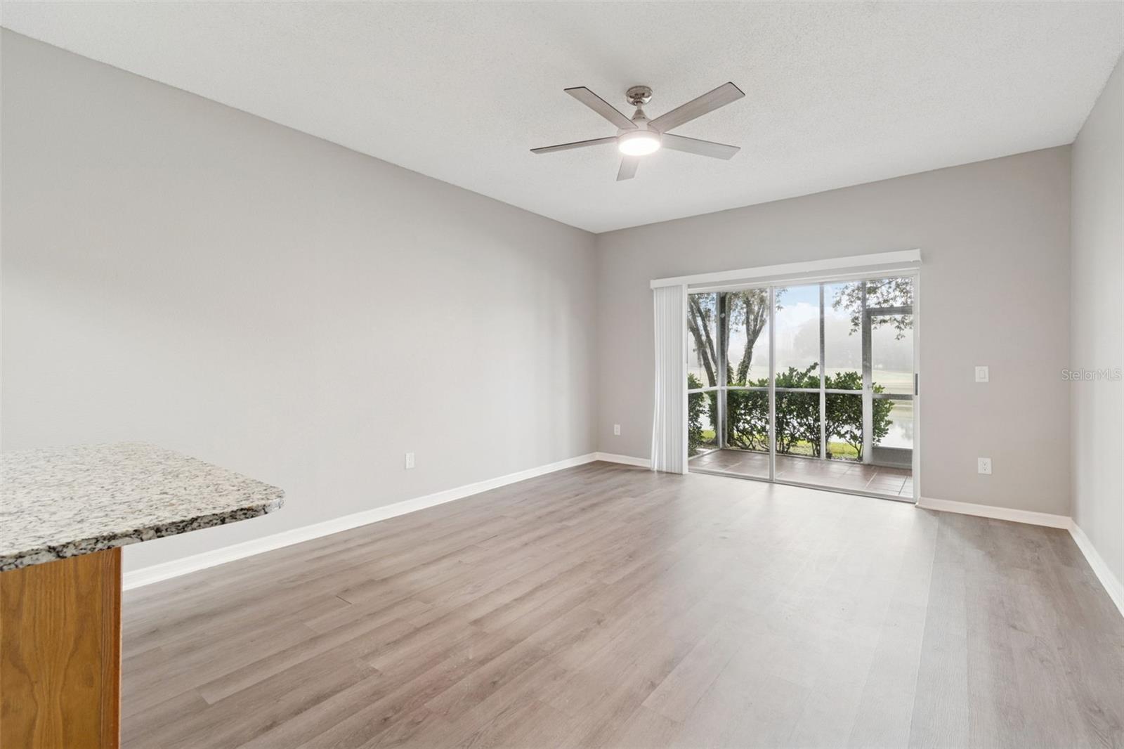 Image 14 of 59 For 18214 Paradise Point Drive