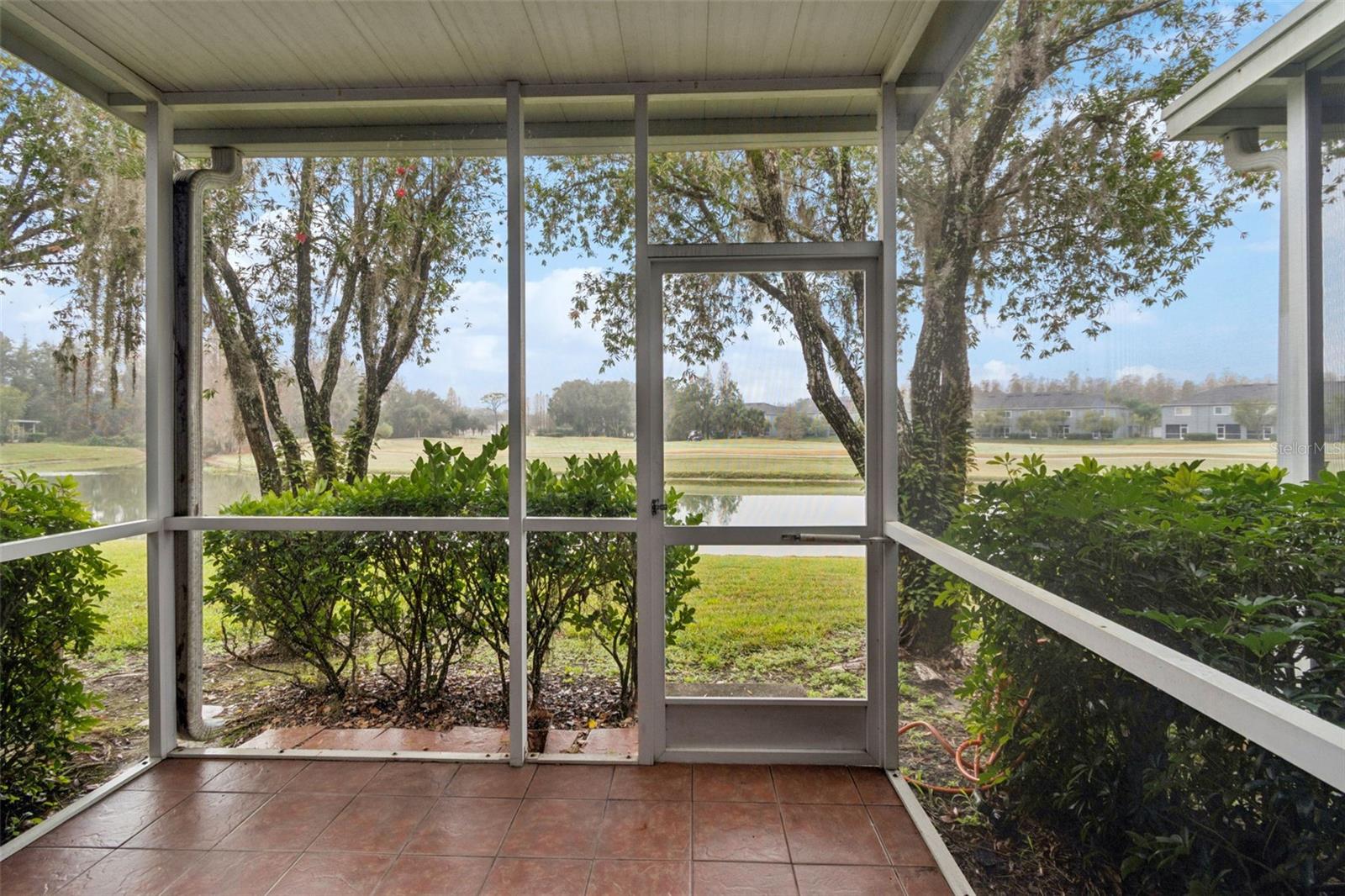 Image 28 of 59 For 18214 Paradise Point Drive