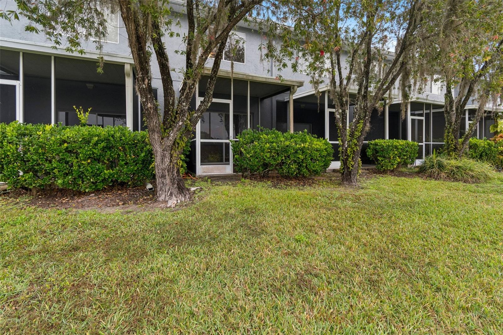 Image 33 of 59 For 18214 Paradise Point Drive