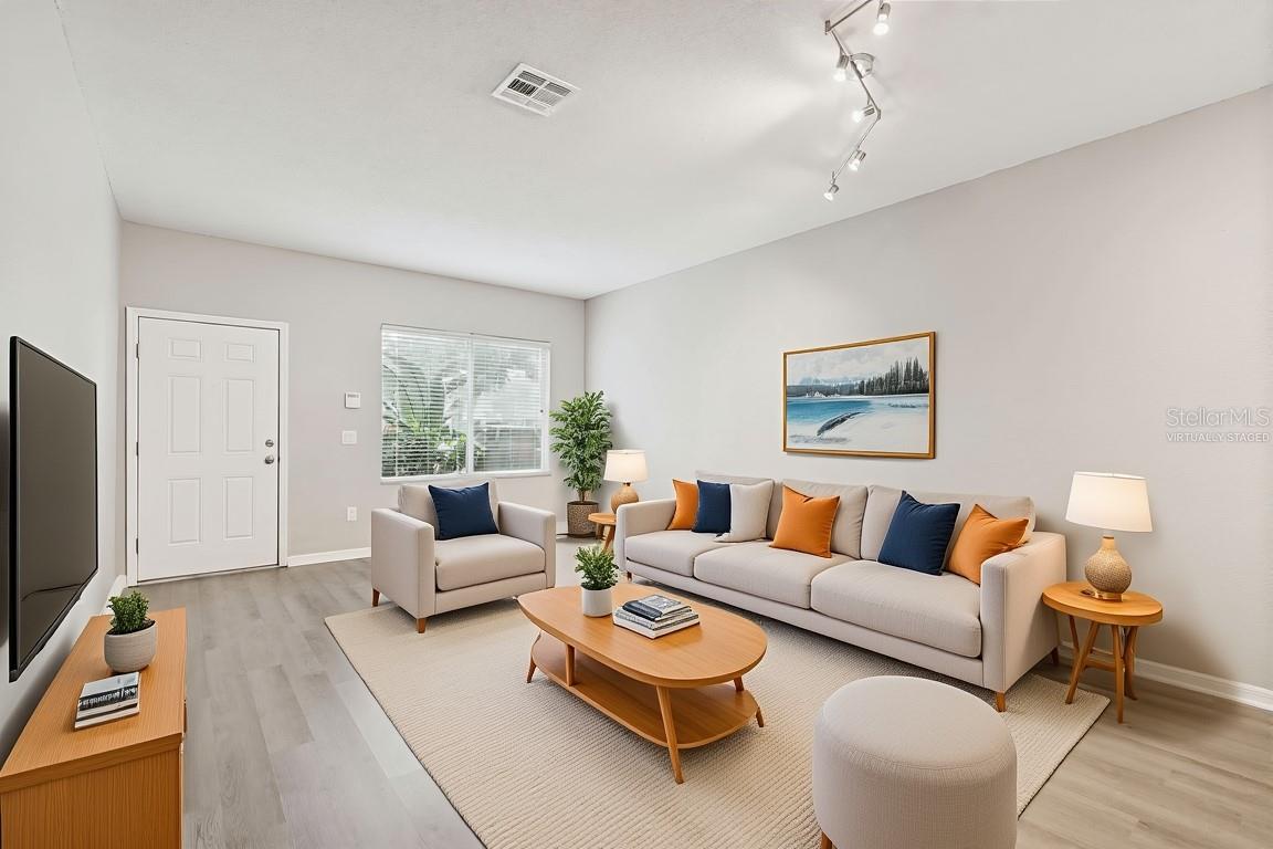 Image 5 of 59 For 18214 Paradise Point Drive