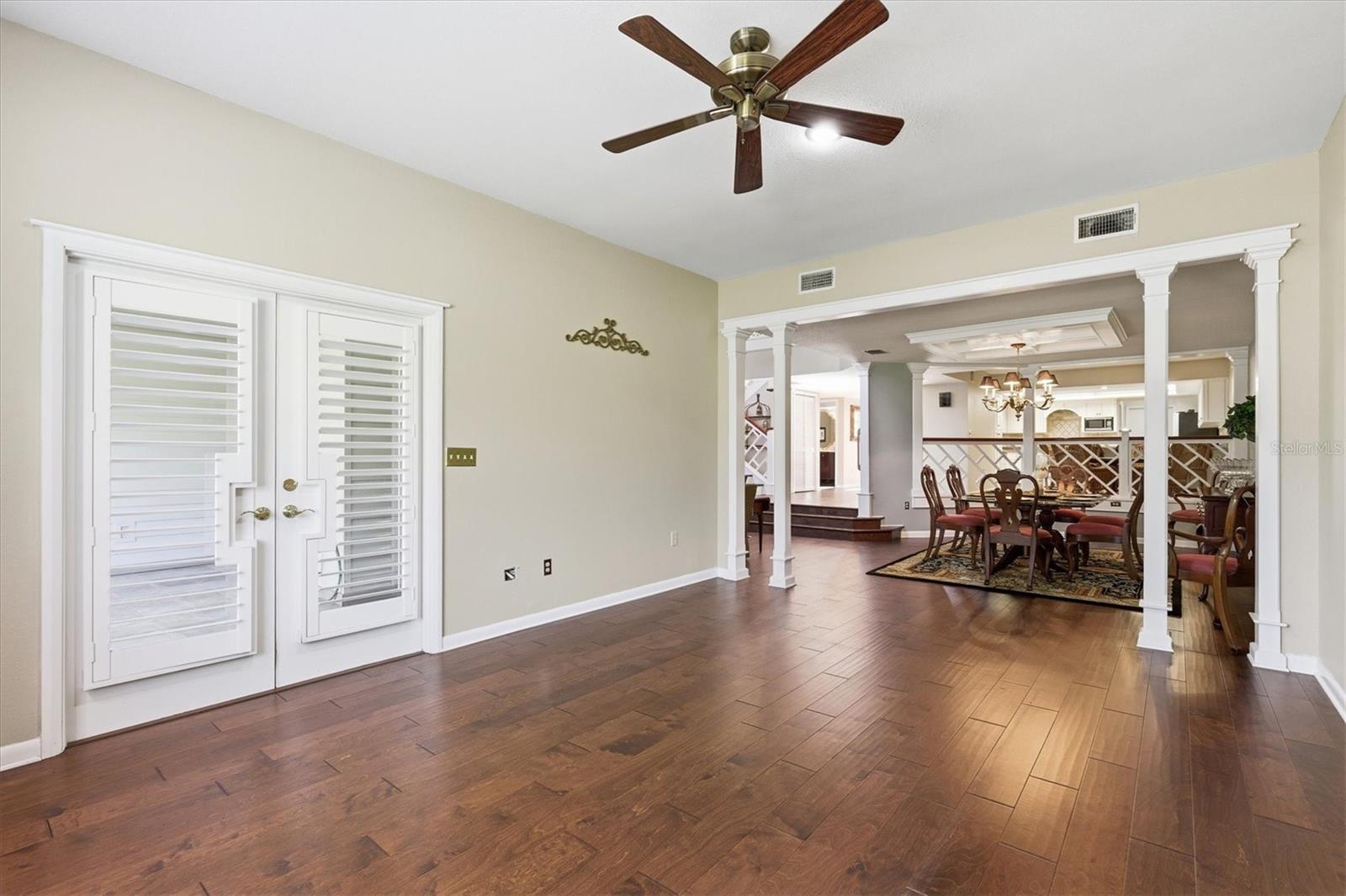 Image 14 of 57 For 1127 Royal Troon Court