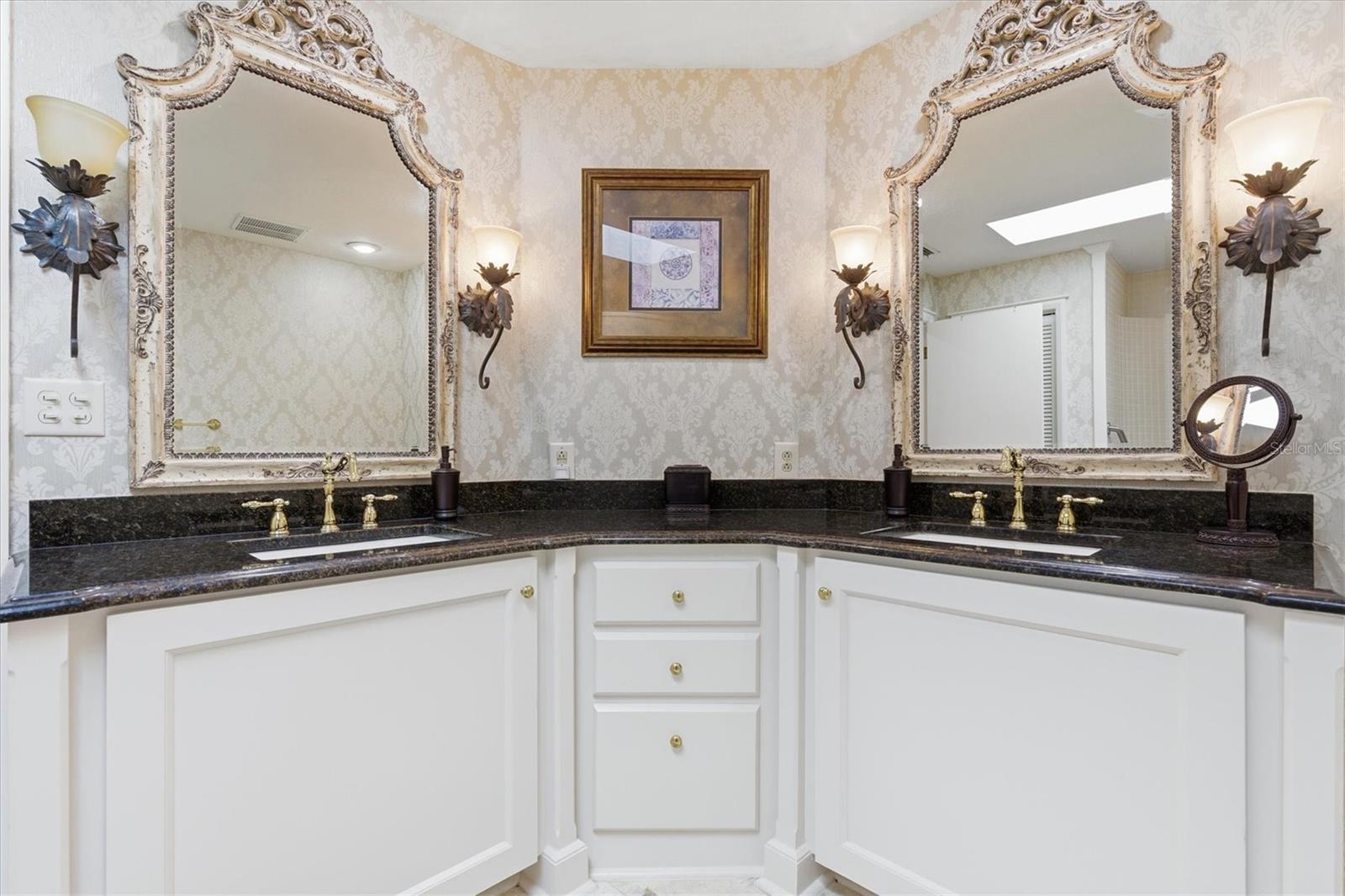 Image 22 of 57 For 1127 Royal Troon Court