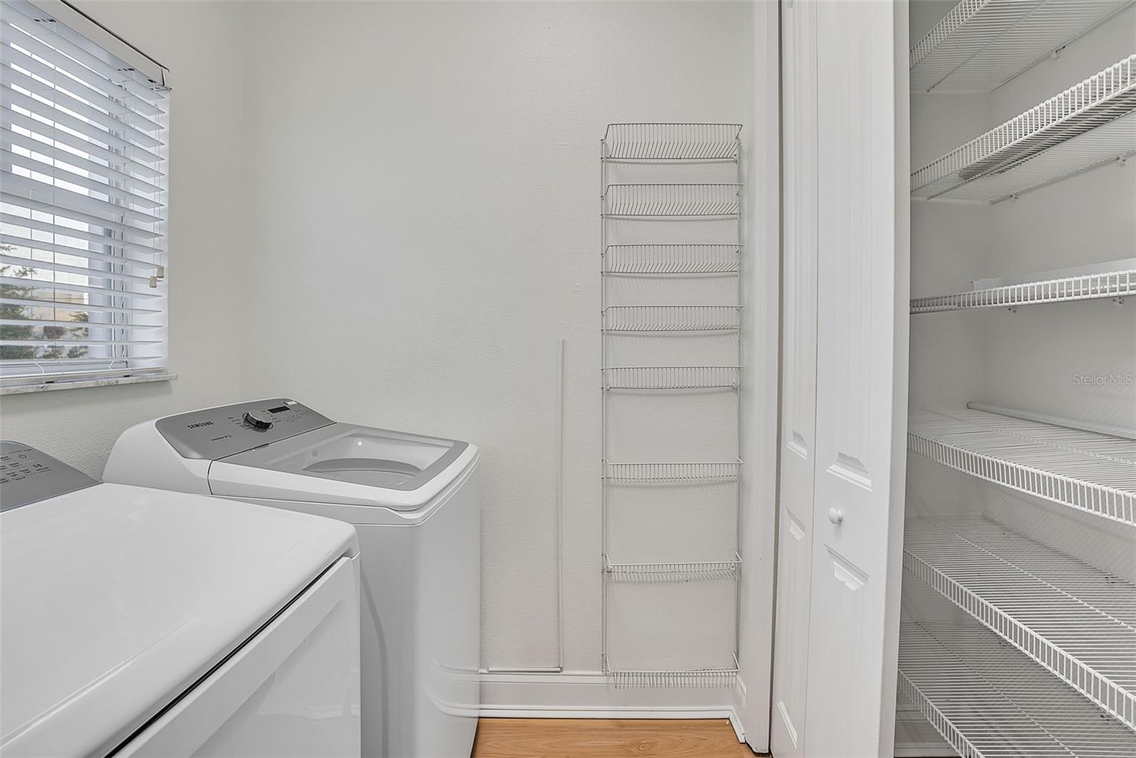 Image 22 of 38 For 111 Albany Avenue 16