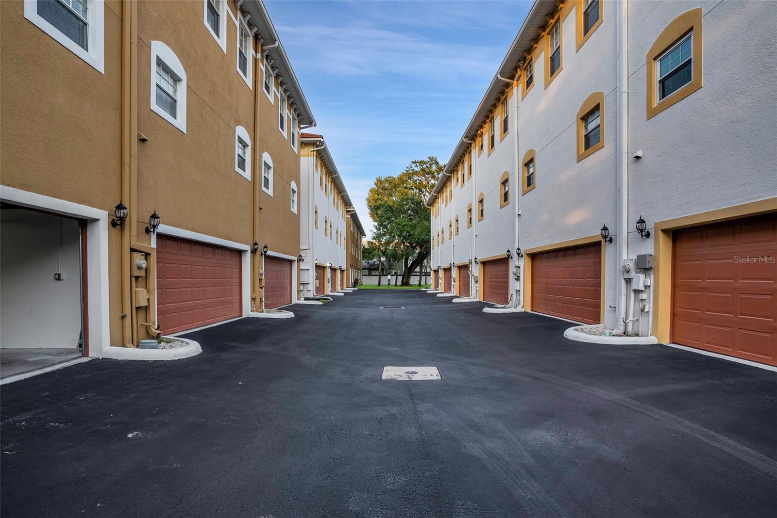 Image 36 of 38 For 111 Albany Avenue 16