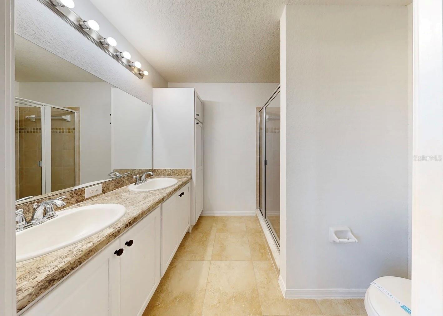 Image 25 of 40 For 7211 Merlot Sienna Avenue