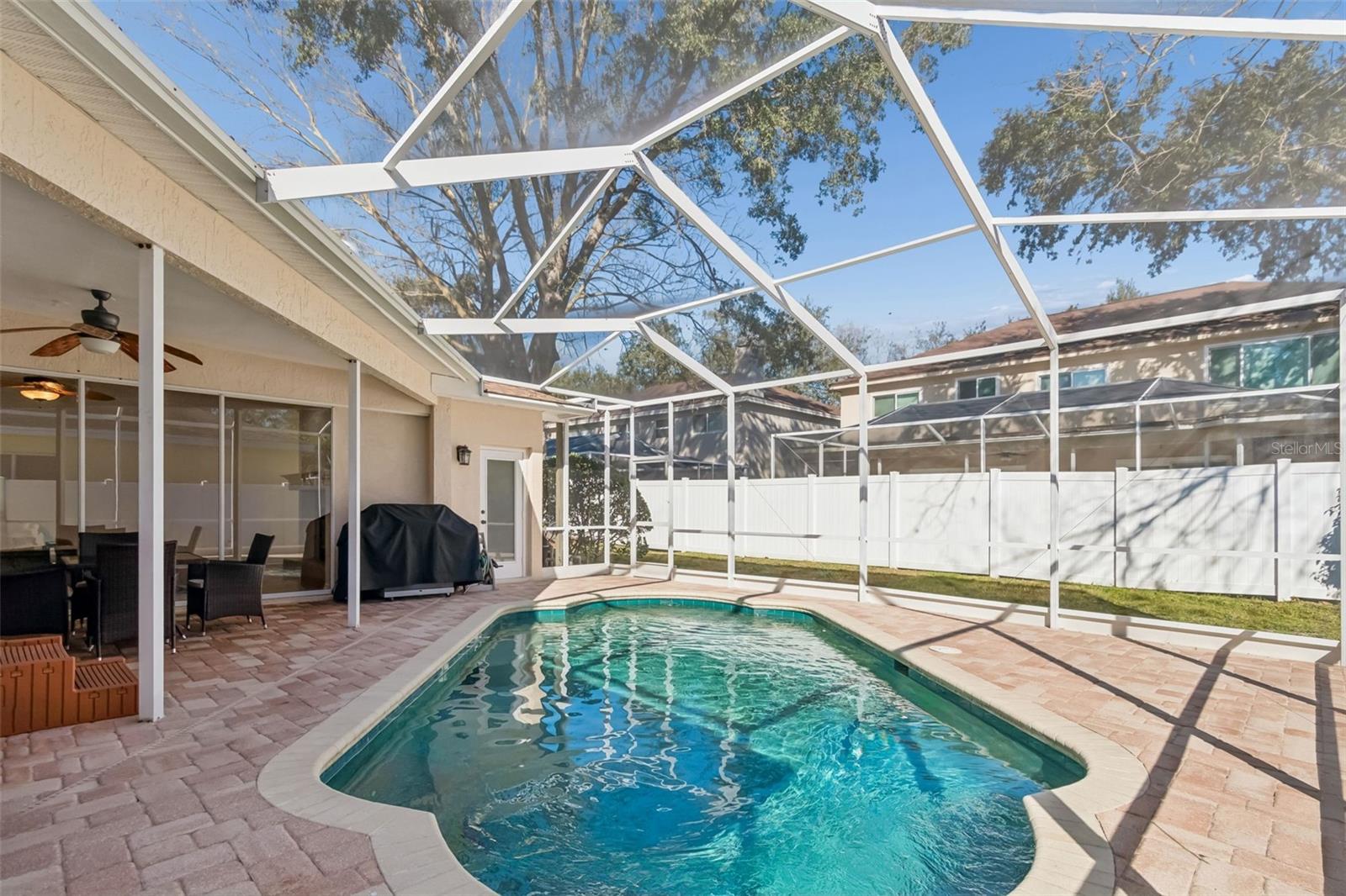 Image 42 of 61 For 9334 Hampshire Park Drive