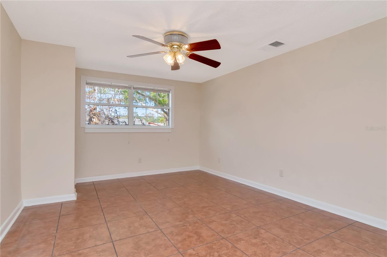 Image 16 of 48 For 7124 Cypress Knoll Drive