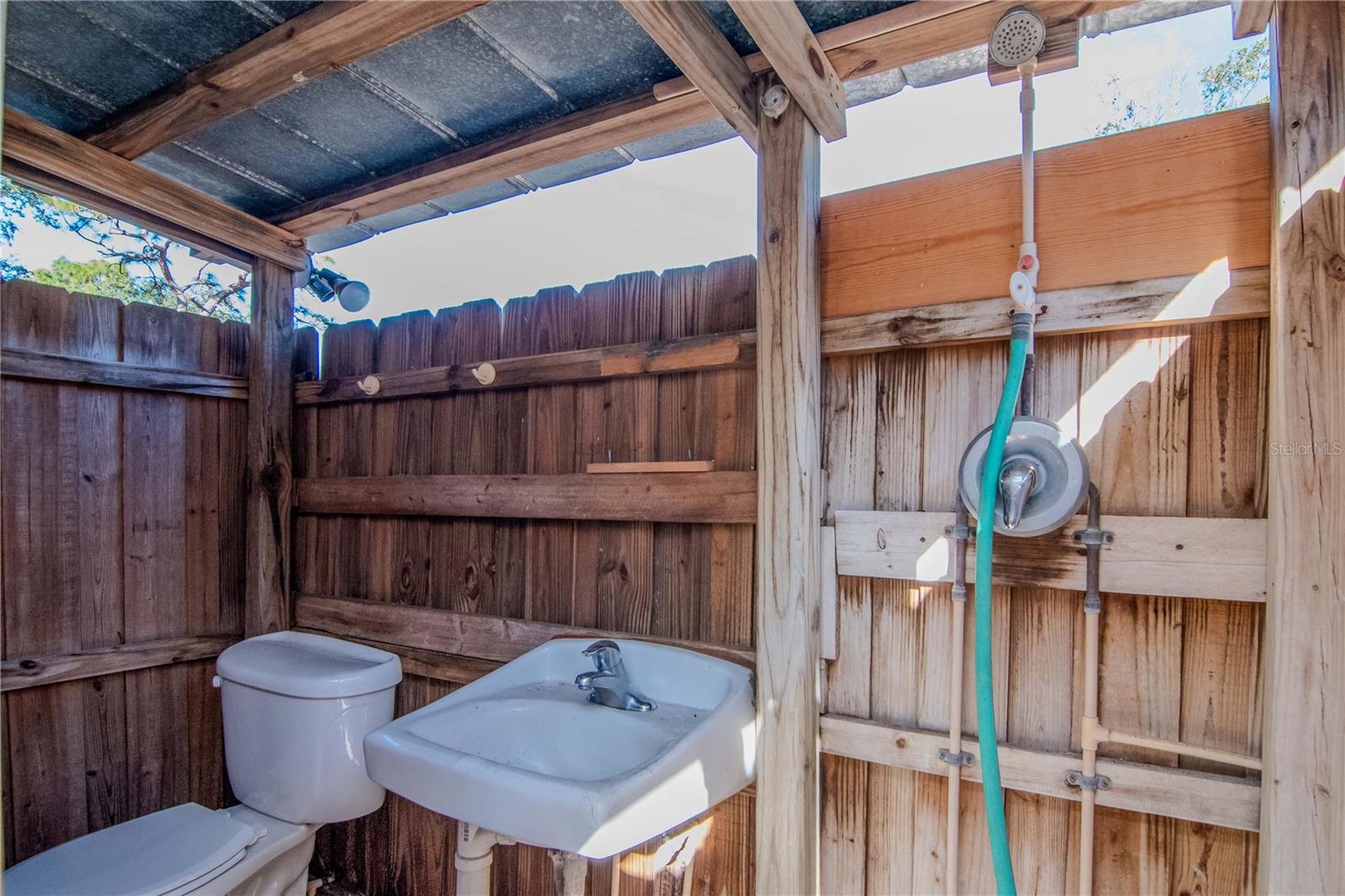 Image 30 of 48 For 7124 Cypress Knoll Drive