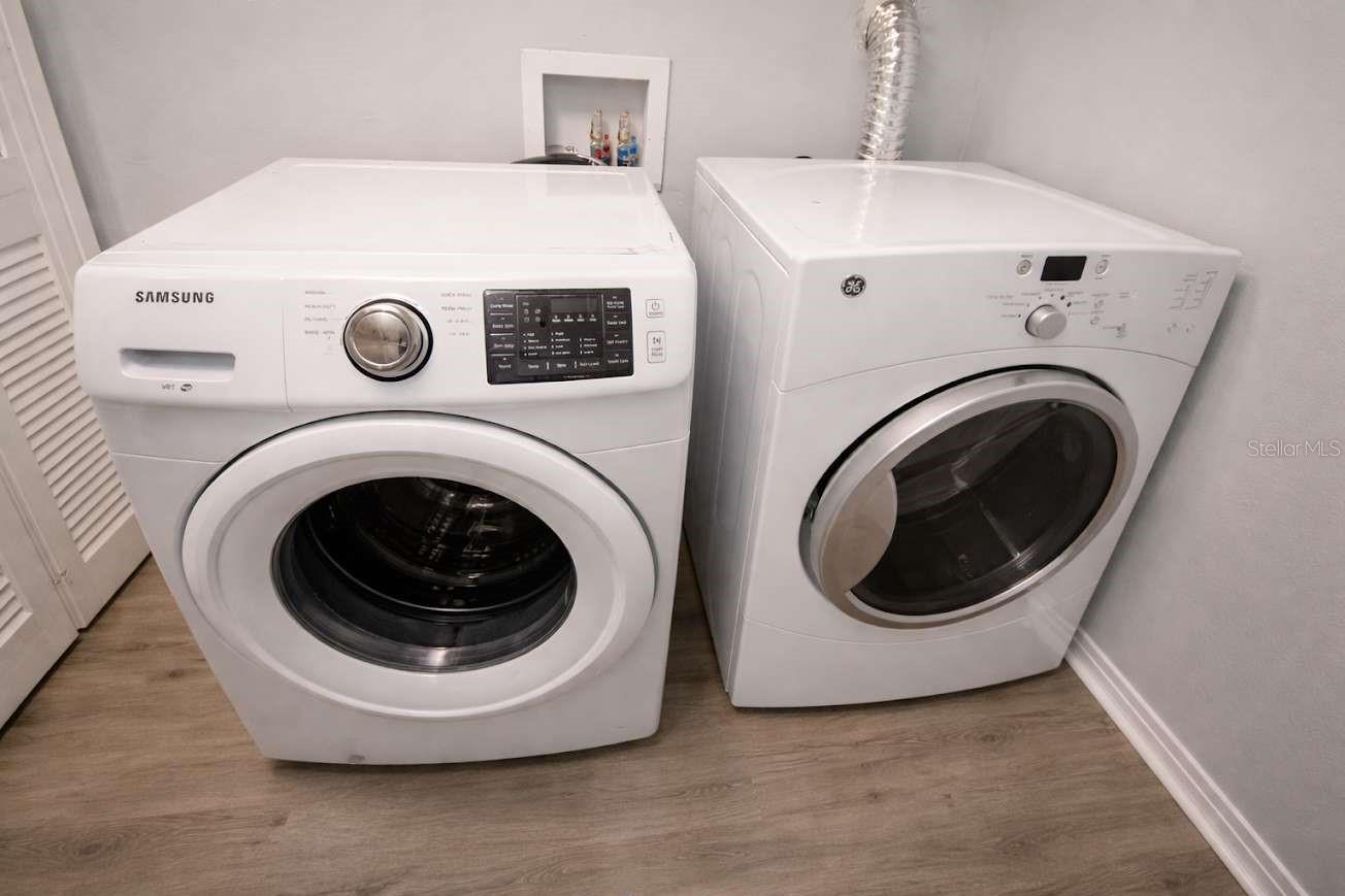 Image 9 of 13 For 5116 122nd Avenue