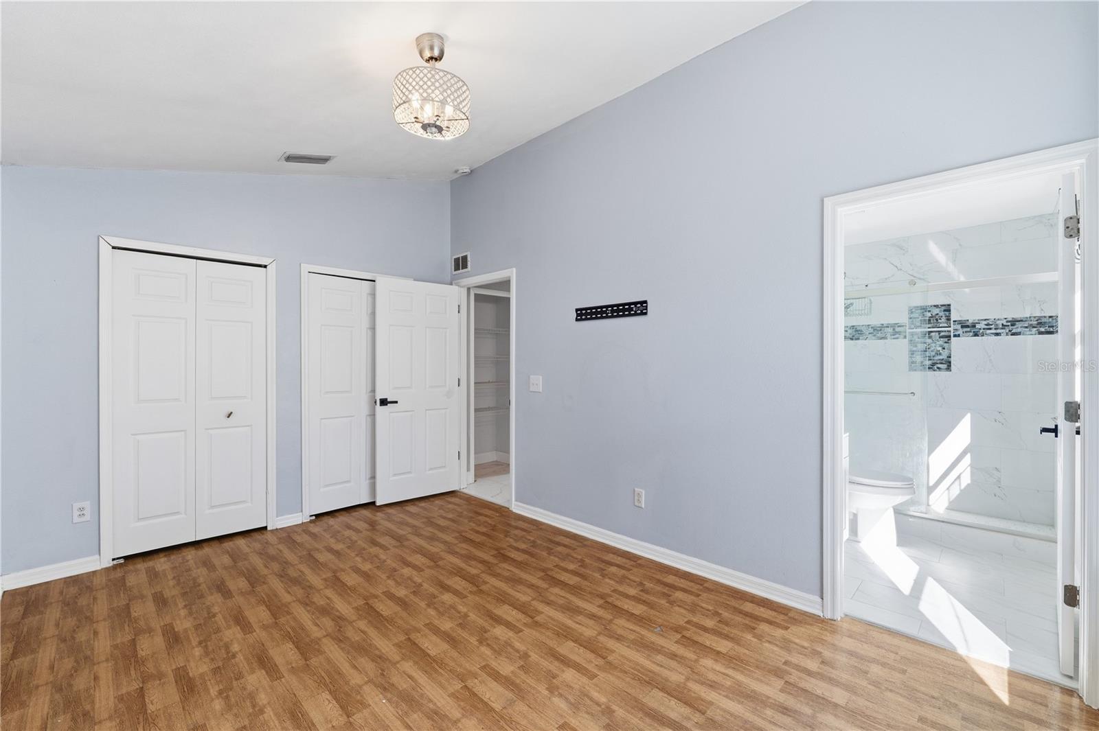 Image 11 of 29 For 6614 Northhaven Court