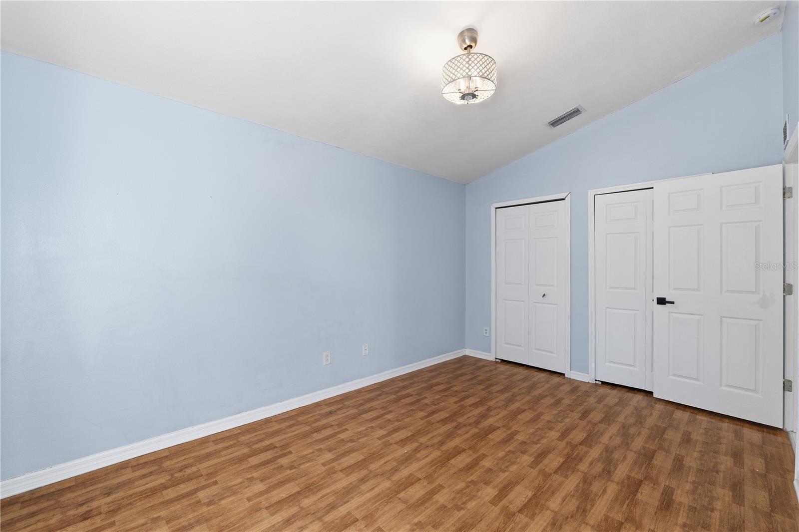 Image 13 of 29 For 6614 Northhaven Court