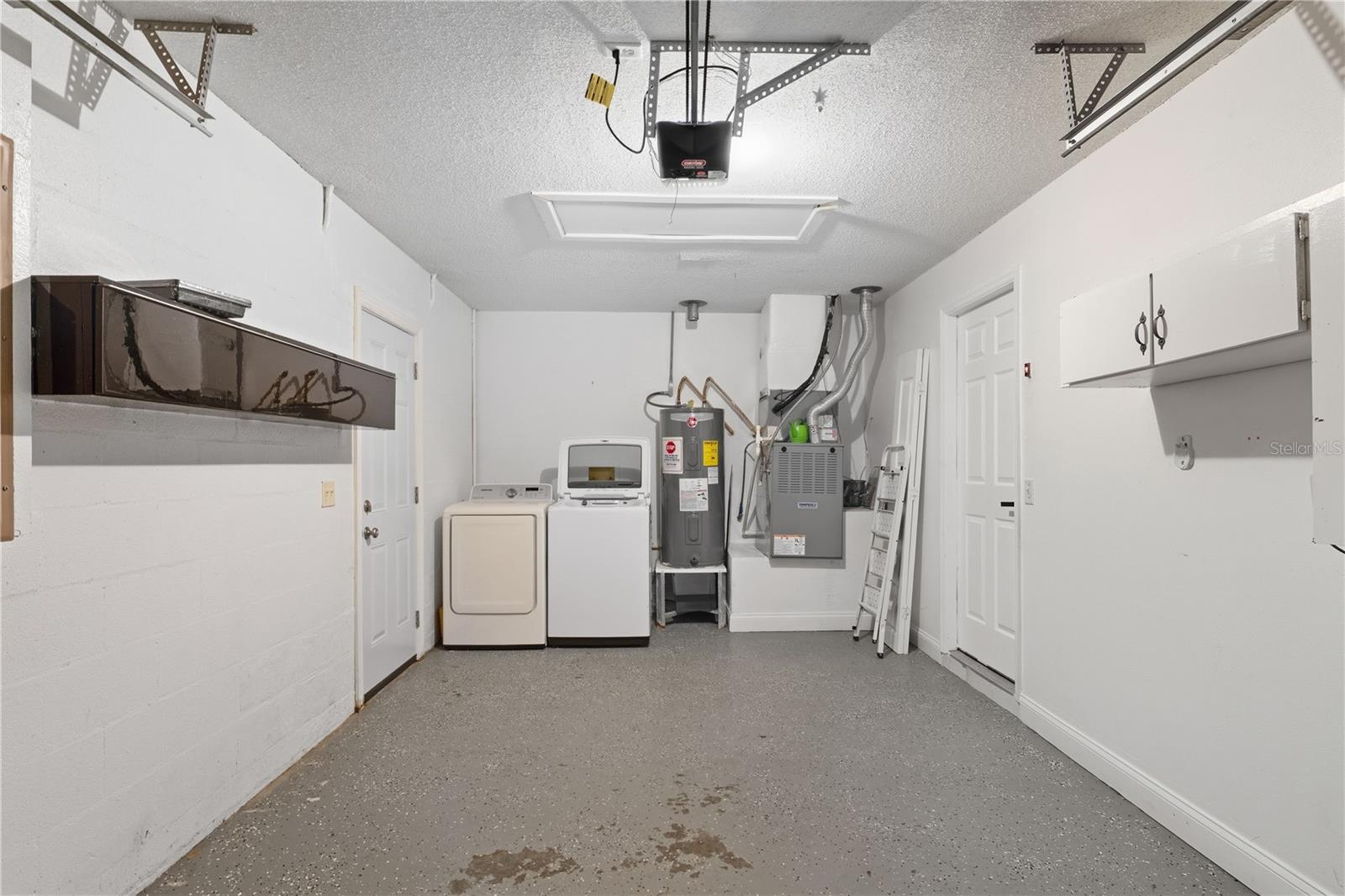 Image 17 of 29 For 6614 Northhaven Court