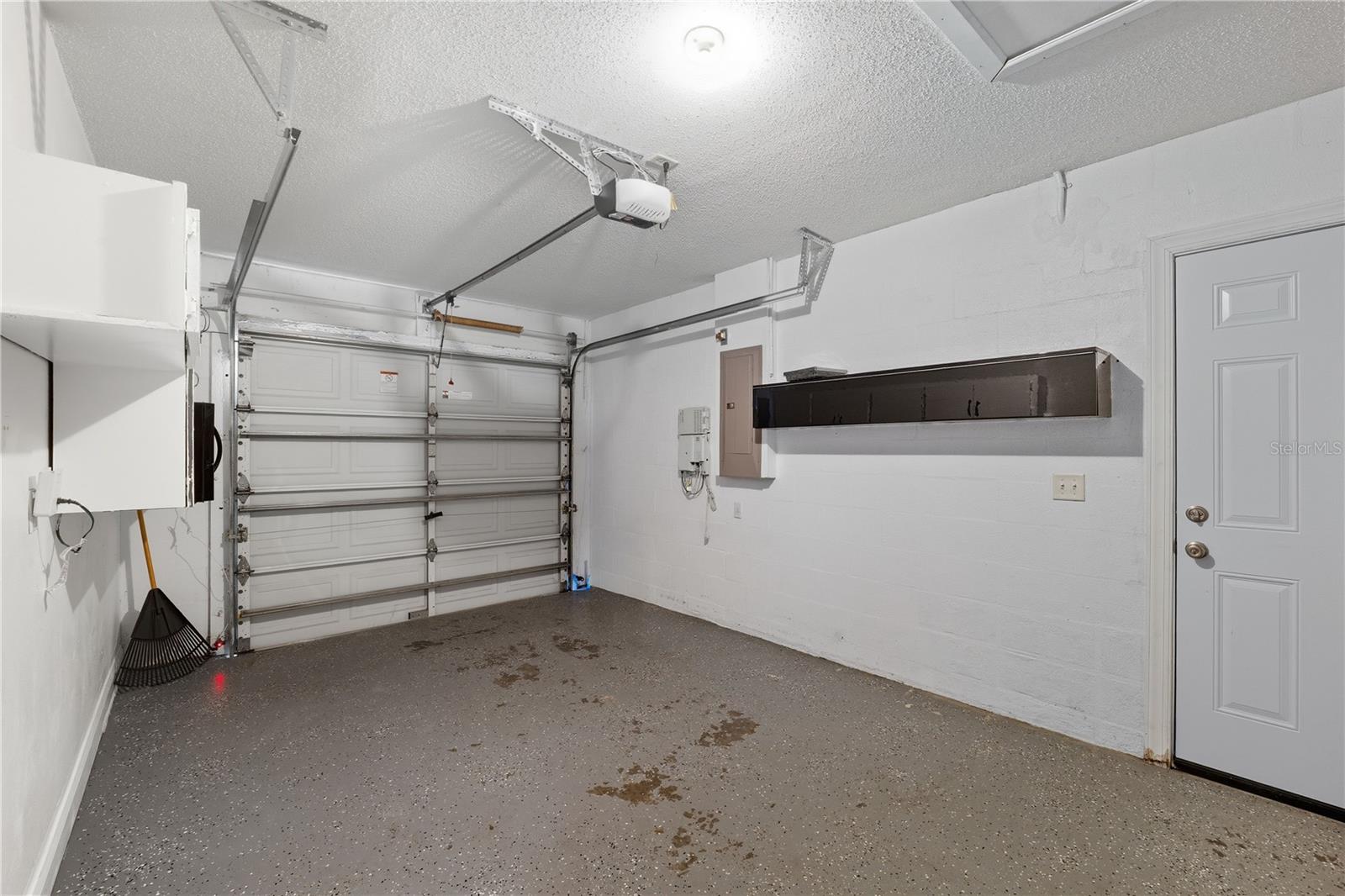 Image 18 of 29 For 6614 Northhaven Court