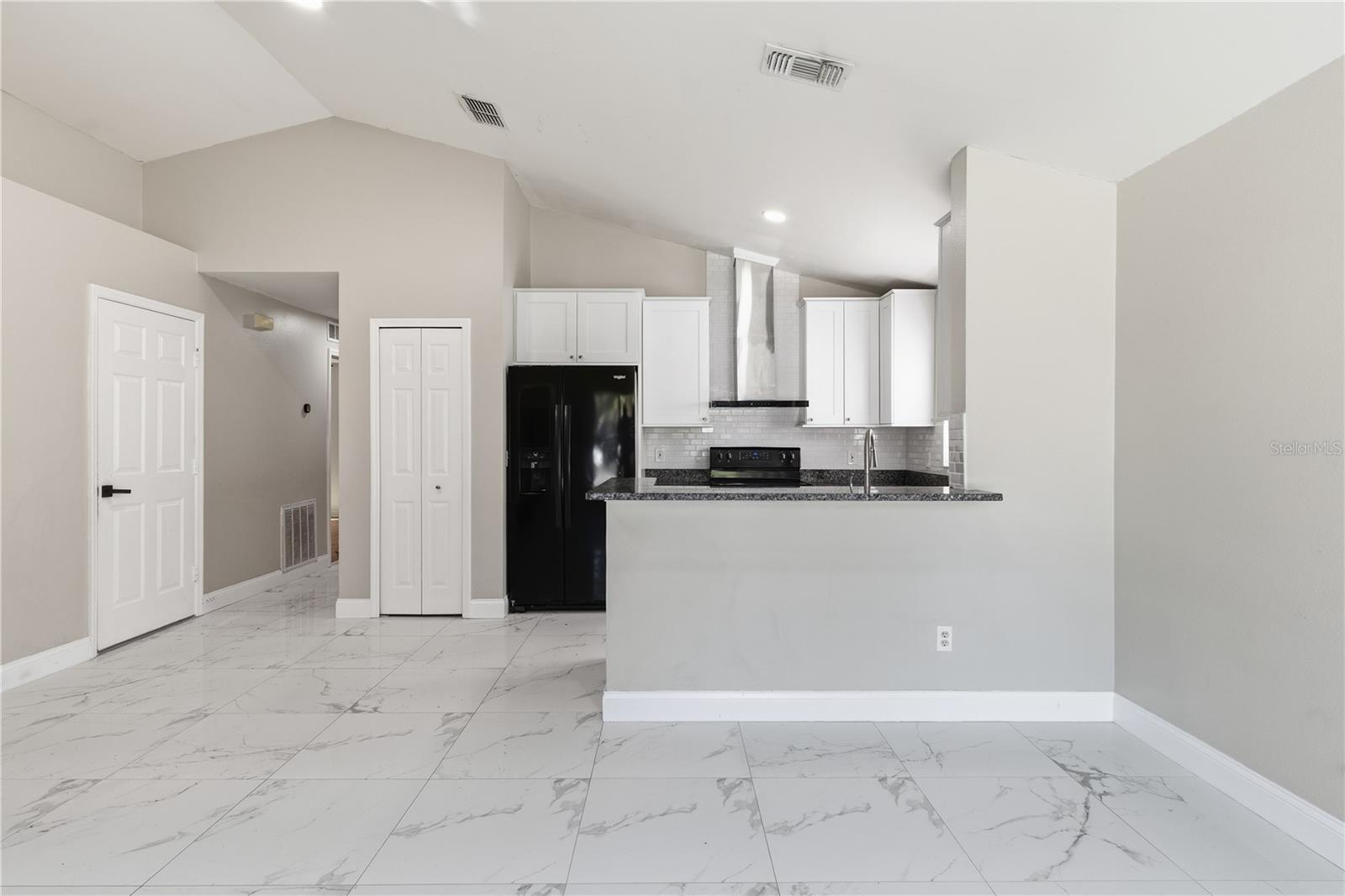 Image 8 of 29 For 6614 Northhaven Court