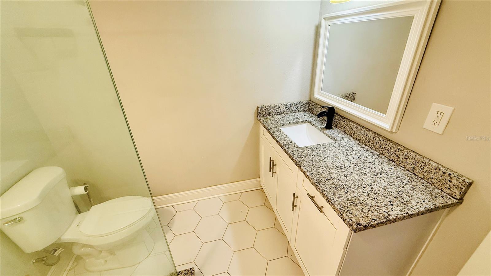 Image 10 of 26 For 1210 33rd Avenue