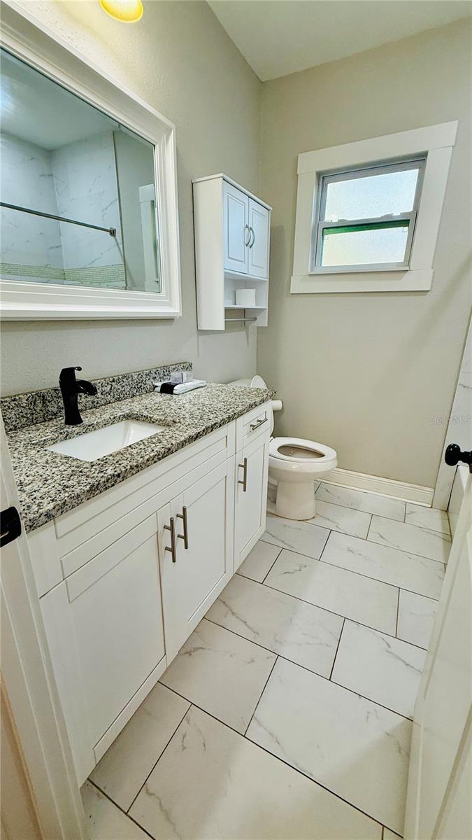 Image 15 of 26 For 1210 33rd Avenue