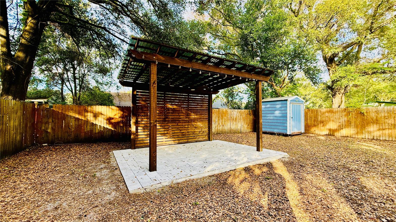 Image 23 of 26 For 1210 33rd Avenue