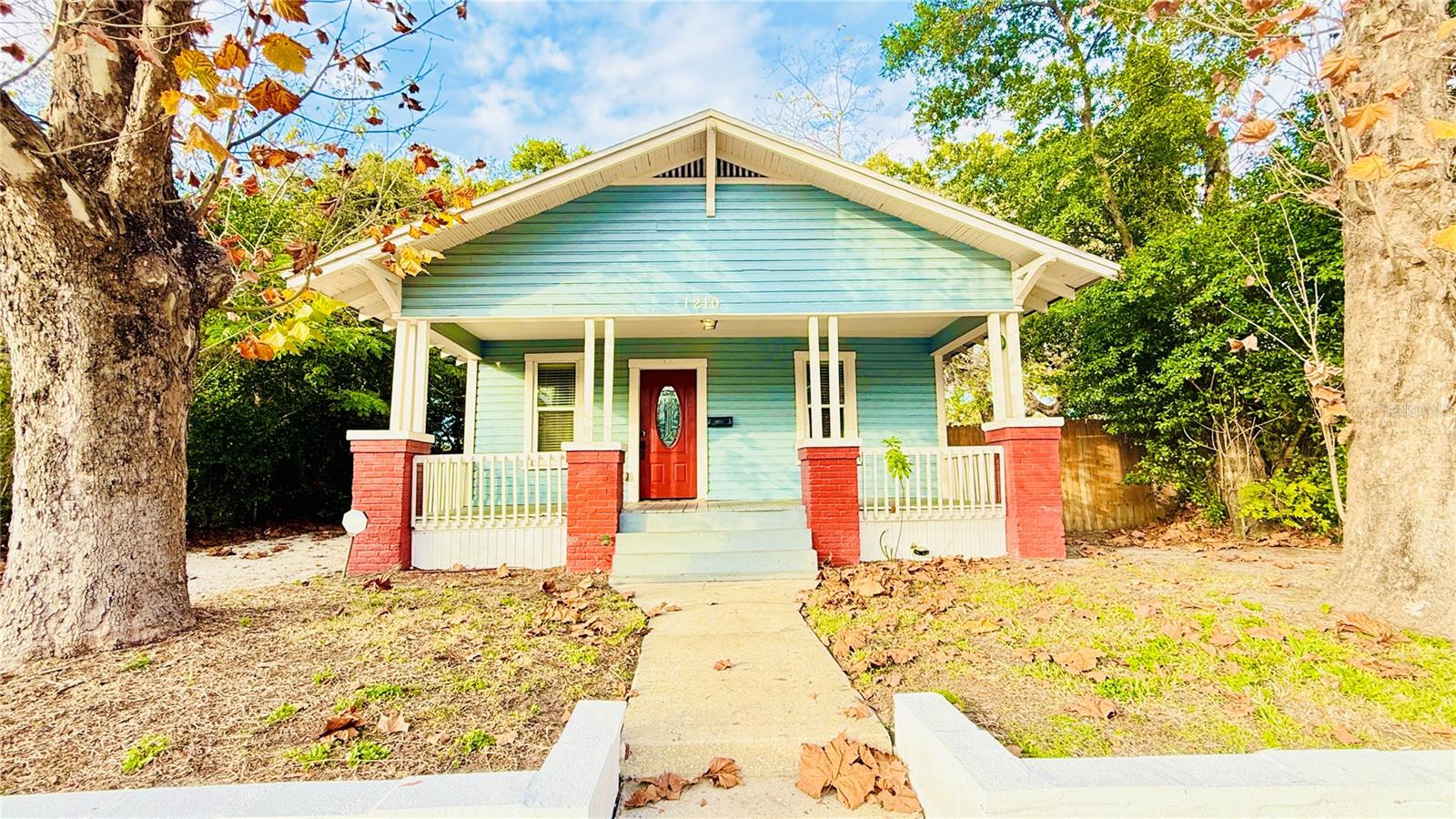 Image 24 of 26 For 1210 33rd Avenue