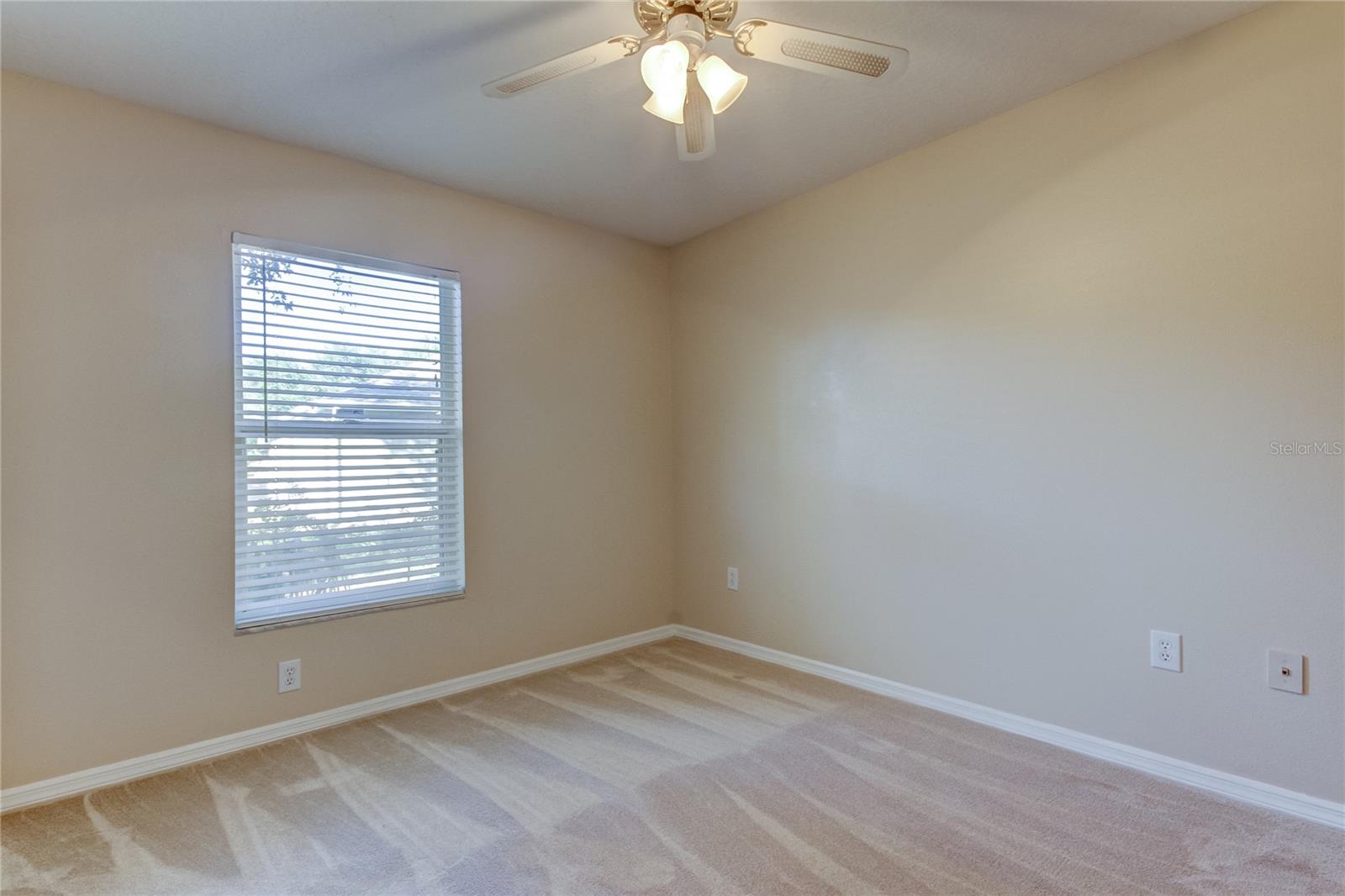 Image 14 of 71 For 3773 Pendlebury Drive