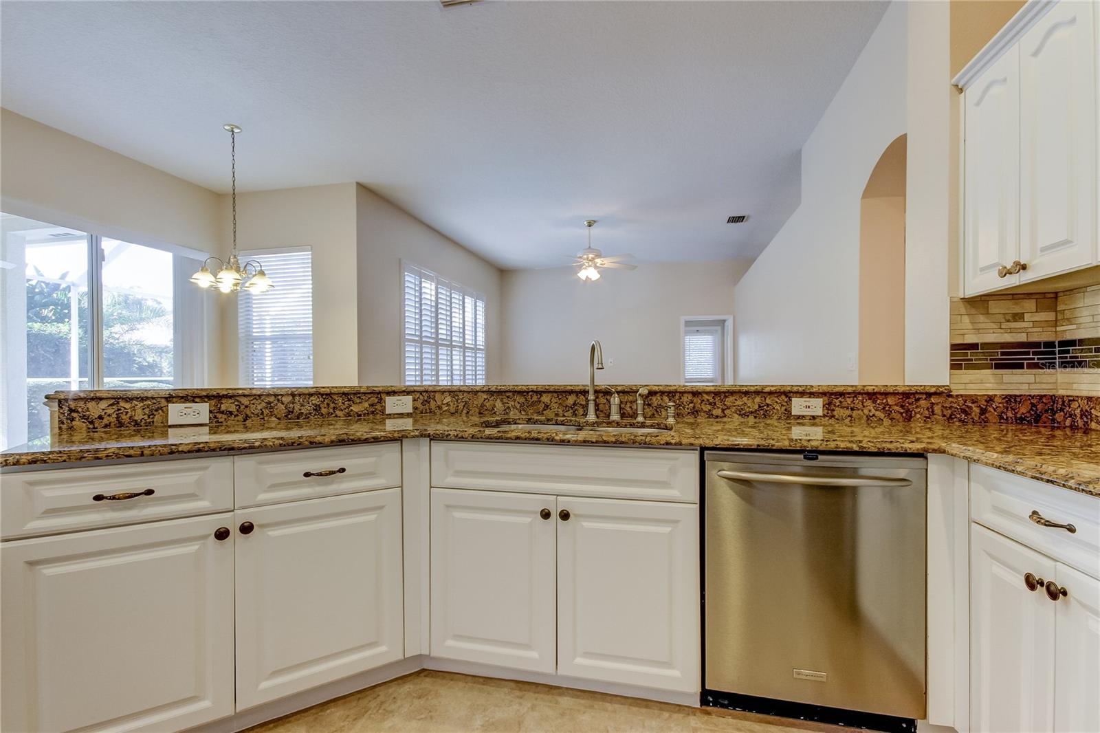 Image 24 of 71 For 3773 Pendlebury Drive