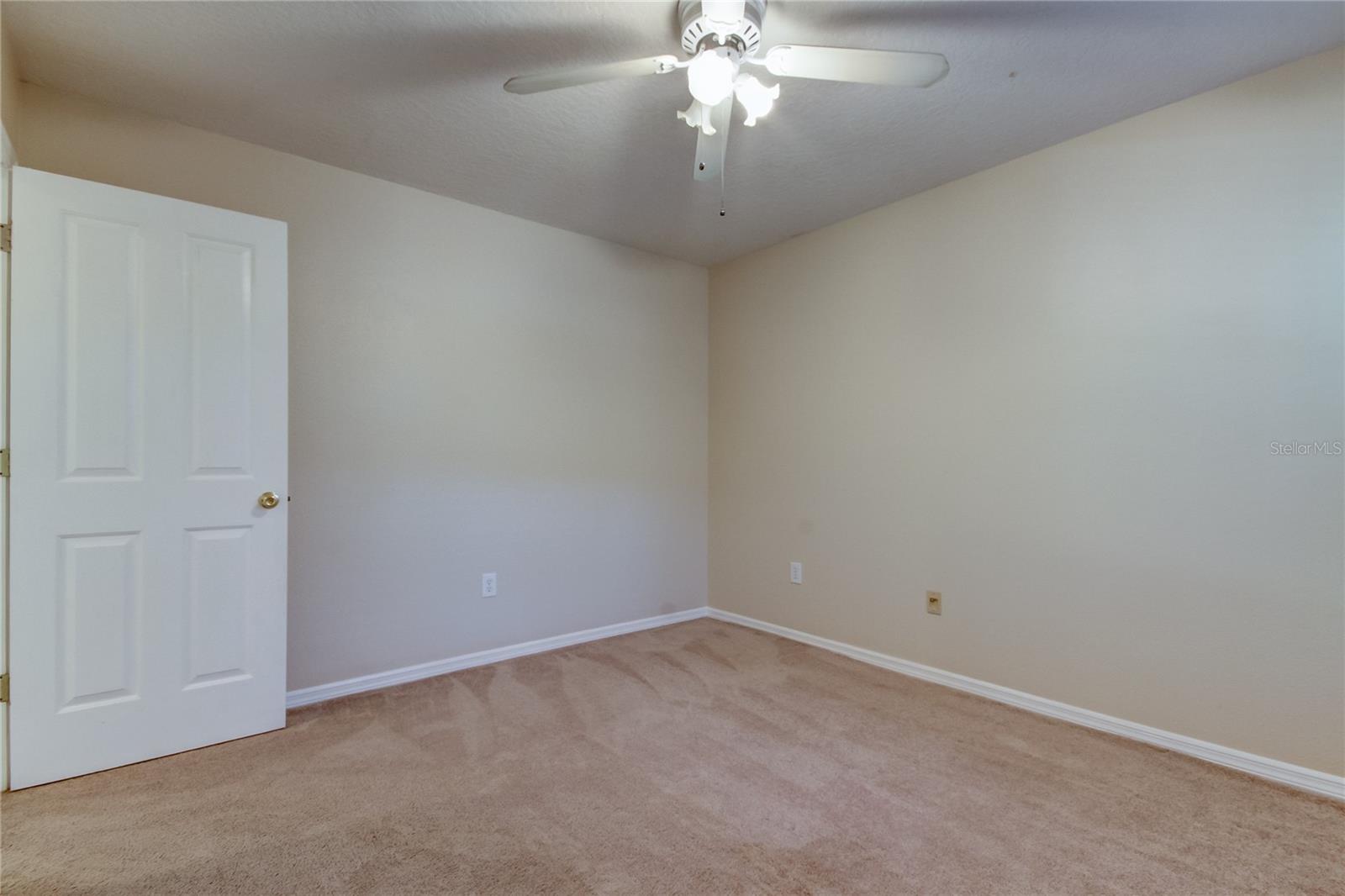 Image 33 of 71 For 3773 Pendlebury Drive