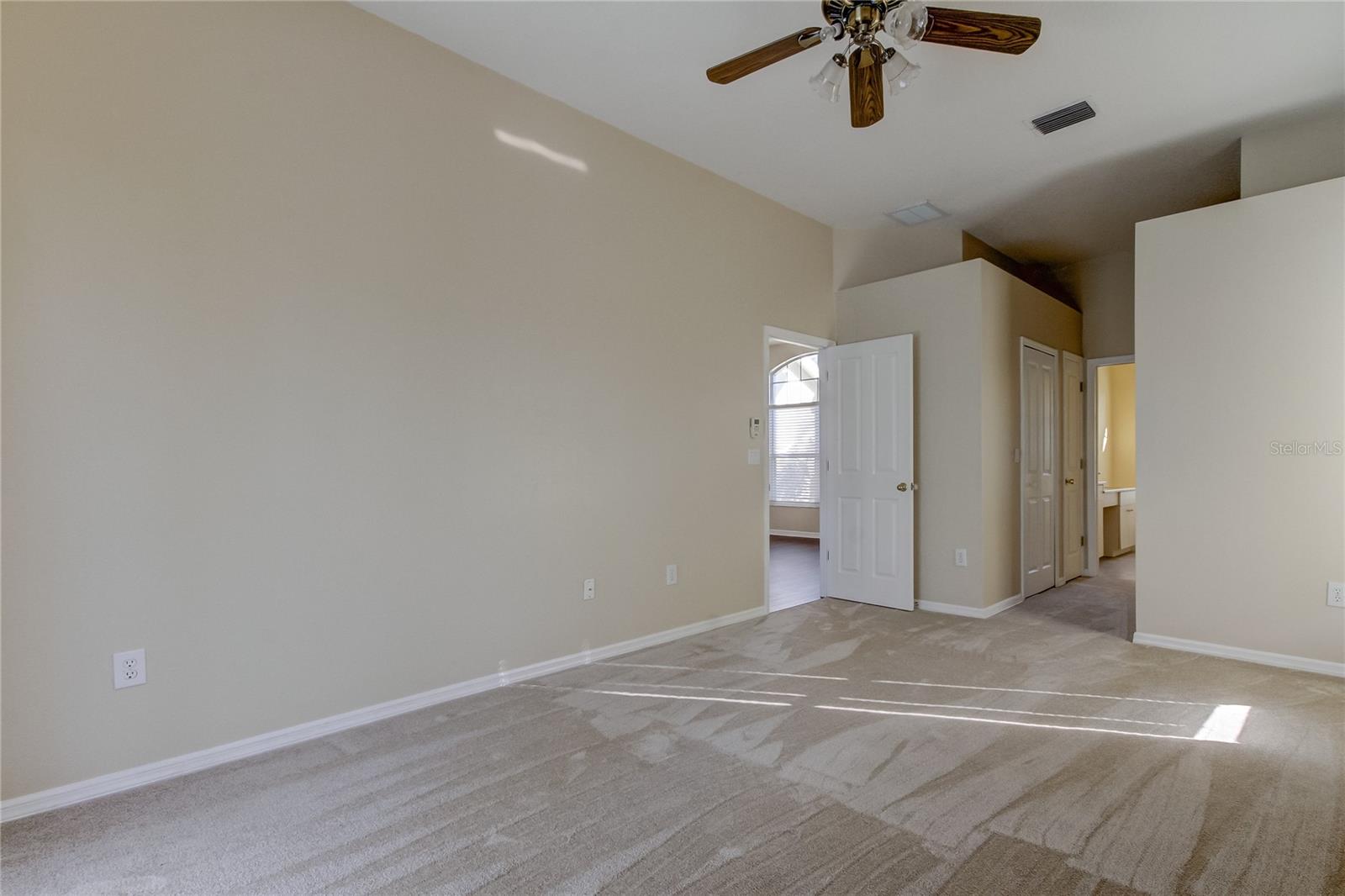 Image 44 of 71 For 3773 Pendlebury Drive