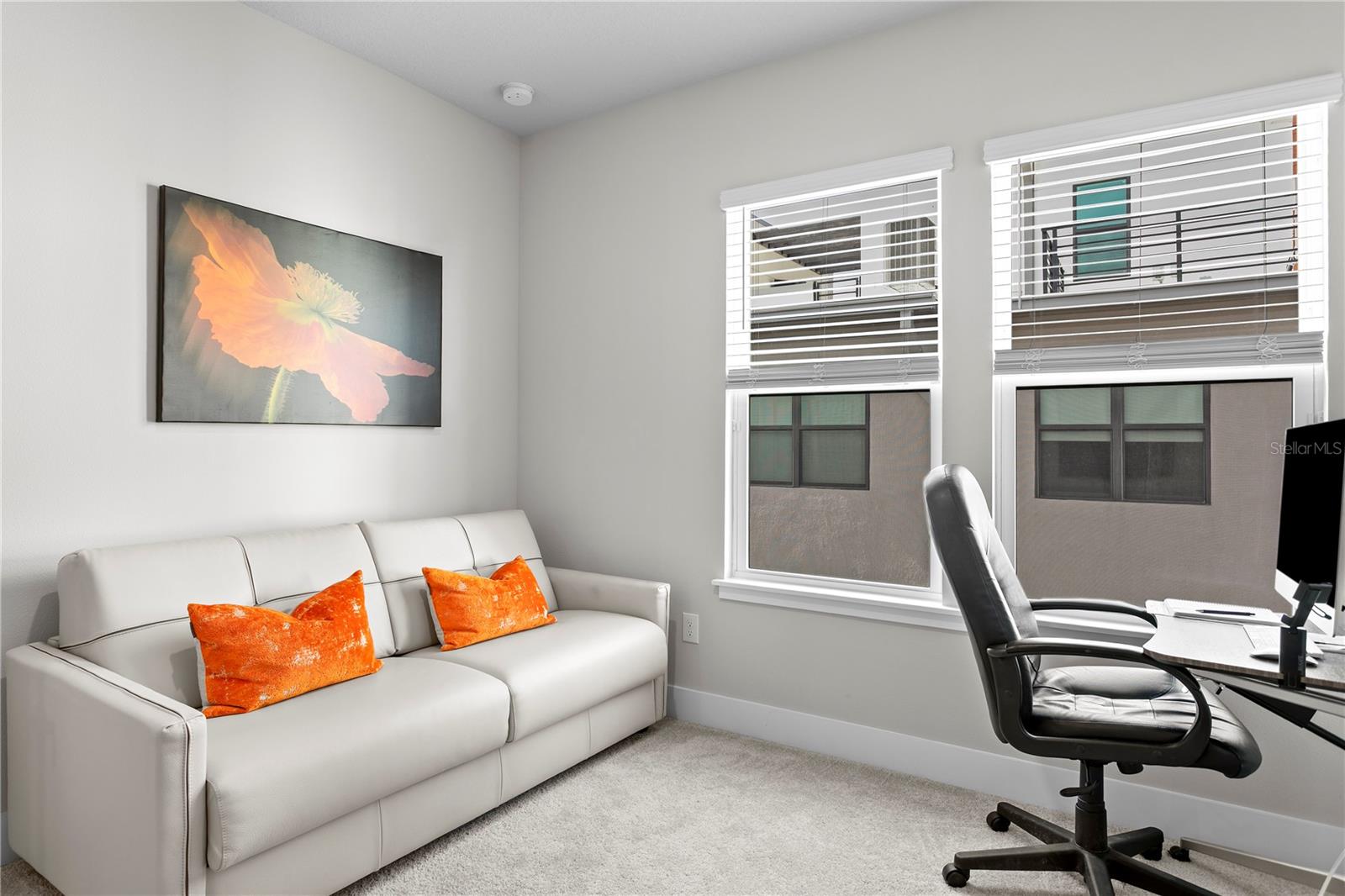 Listing photo id 18 for 2511 Grady Avenue 17