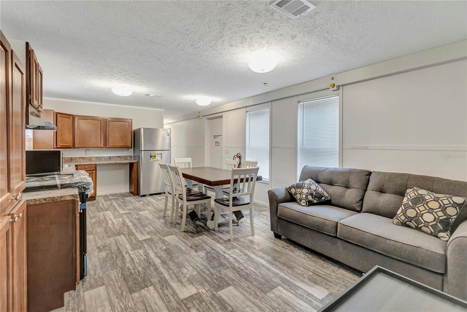 Image 11 of 38 For 9859 Sunny Day Court