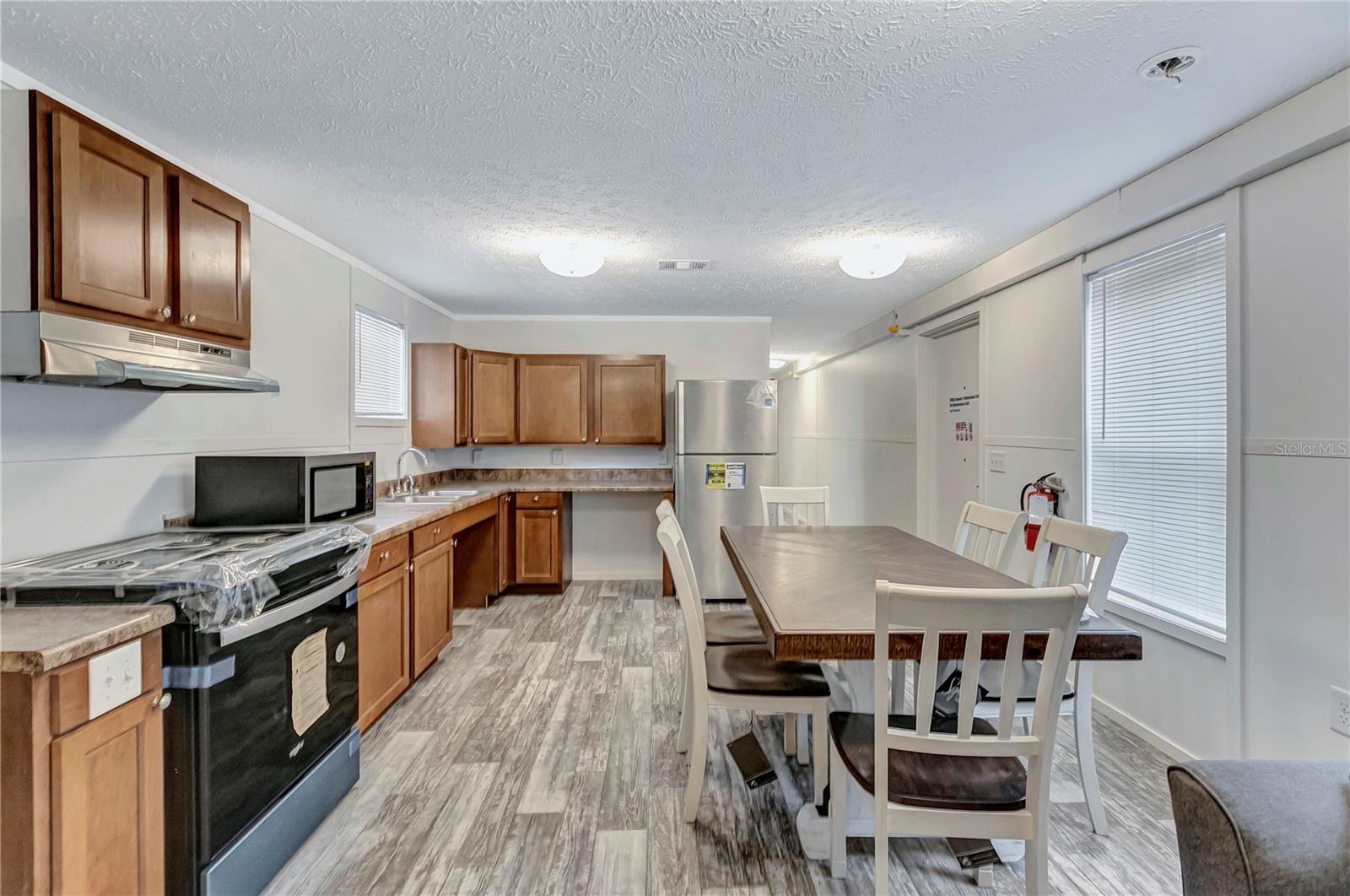 Image 12 of 38 For 9859 Sunny Day Court