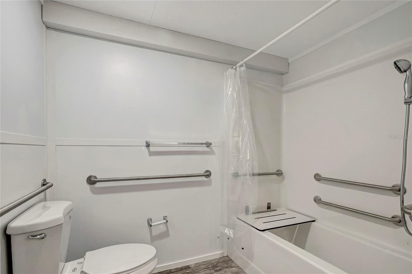 Image 31 of 38 For 9859 Sunny Day Court