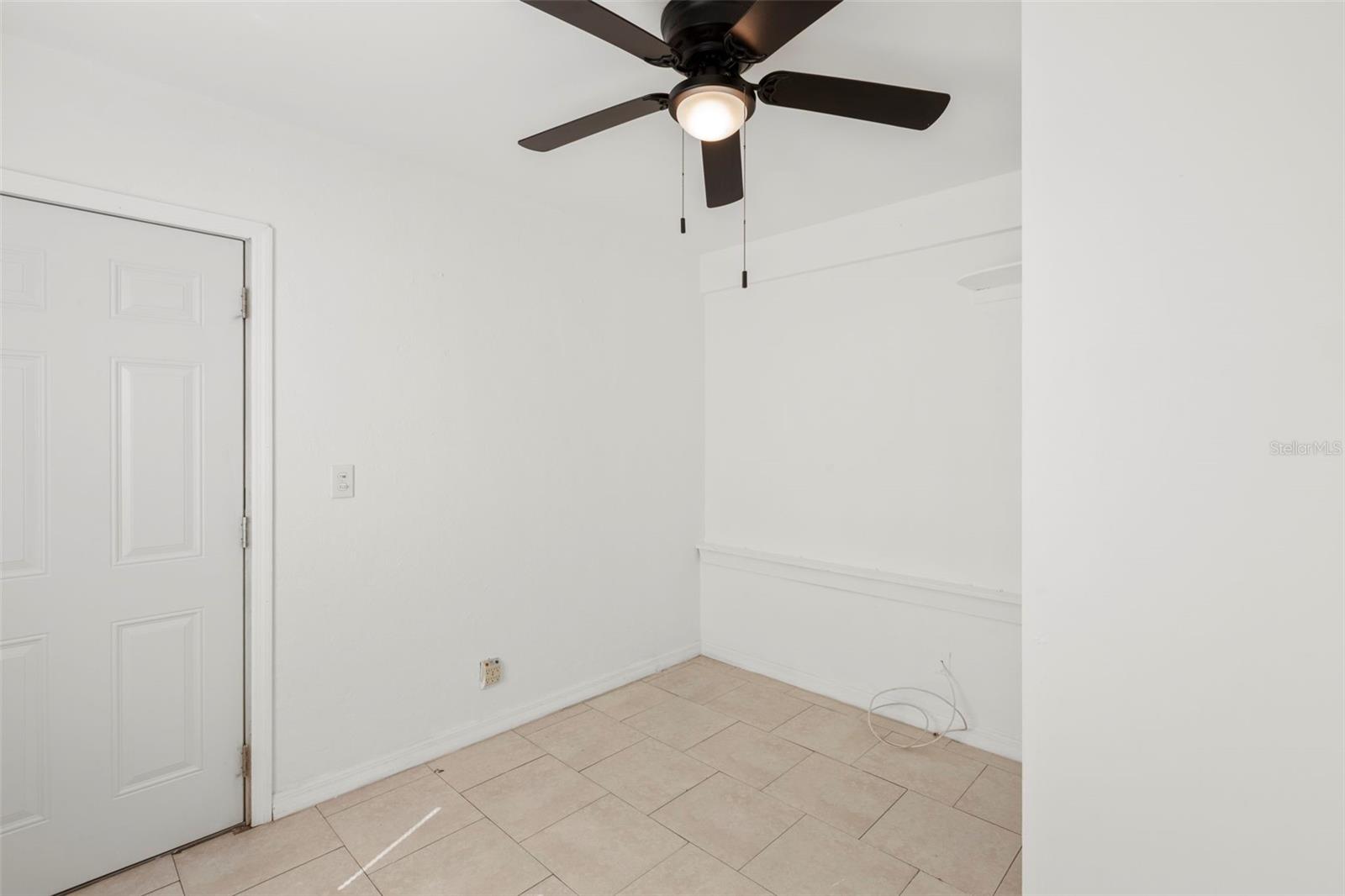 Image 17 of 21 For 1721 41st Street S