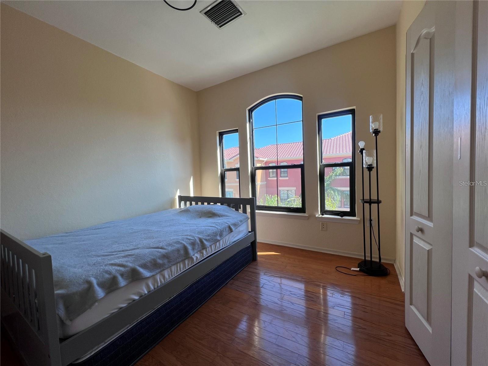 Image 14 of 29 For 2730 Via Tivoli 332b