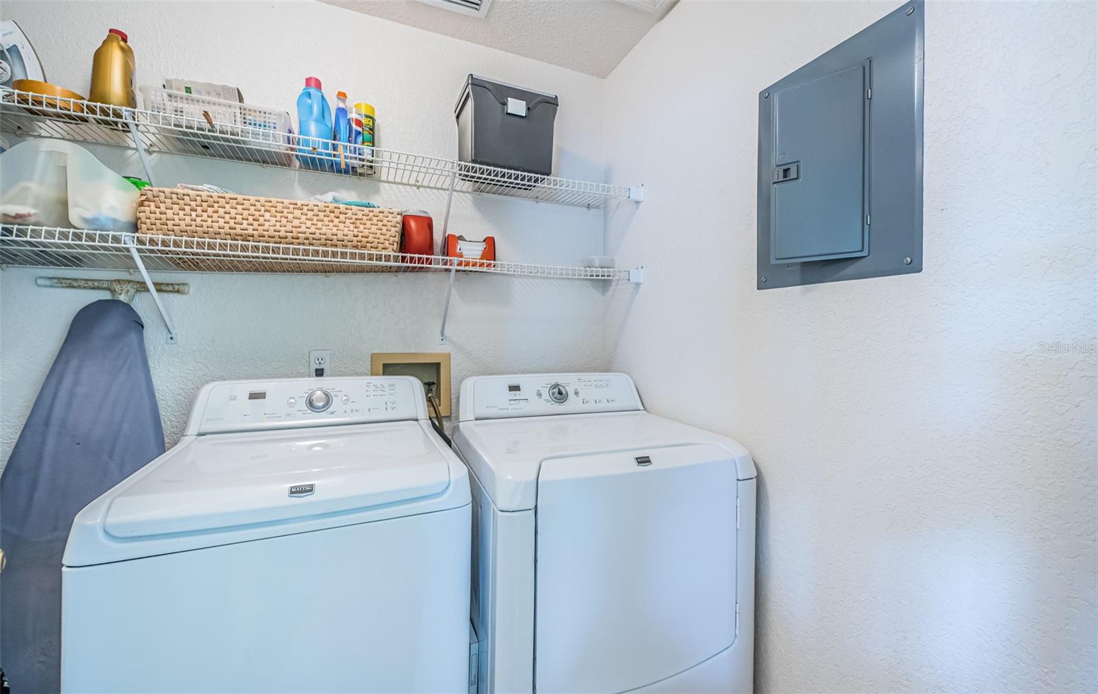 Image 44 of 71 For 30 Dolphin Drive