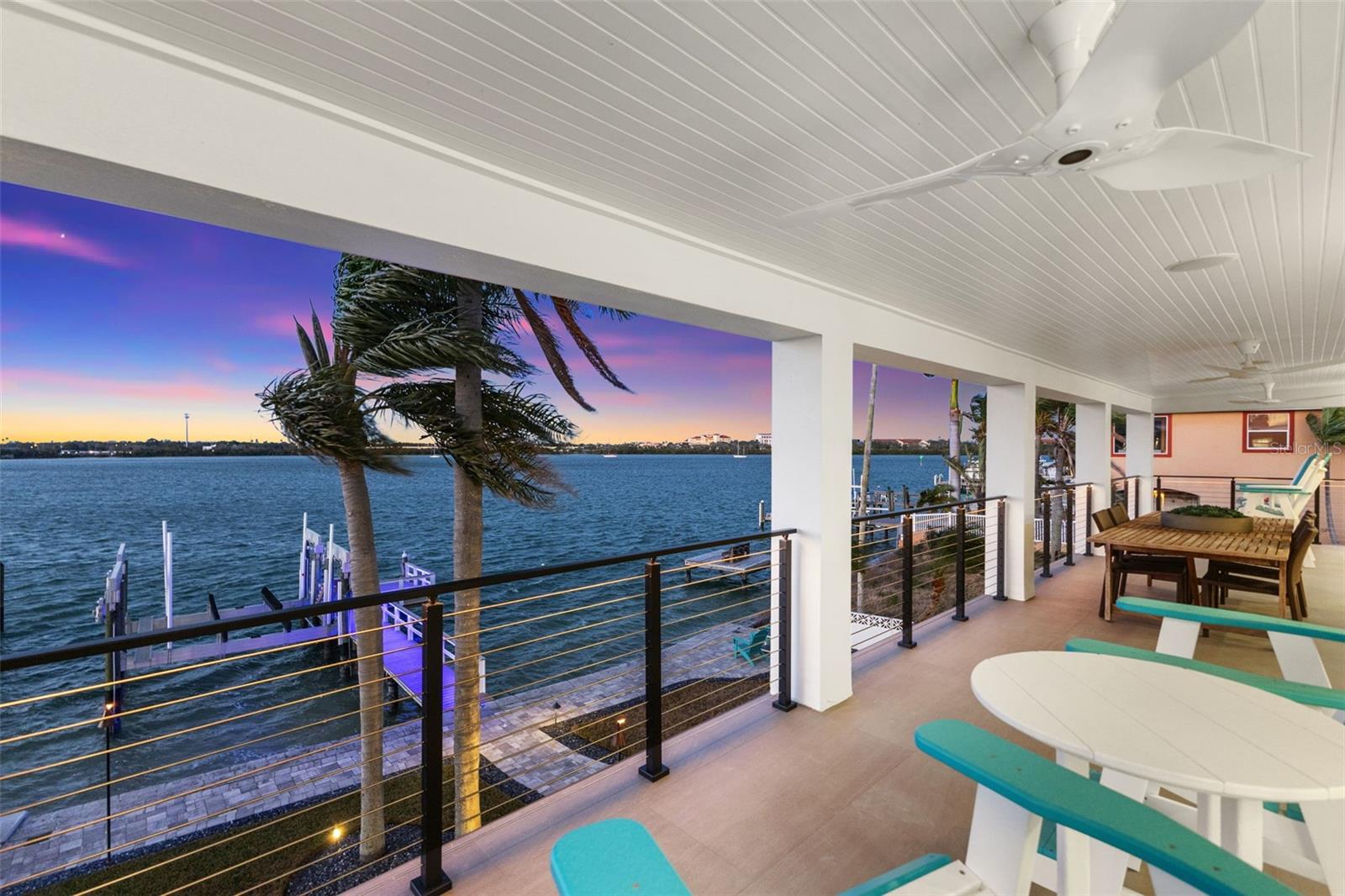 Listing photo id 41 for 850 Bay Point Drive