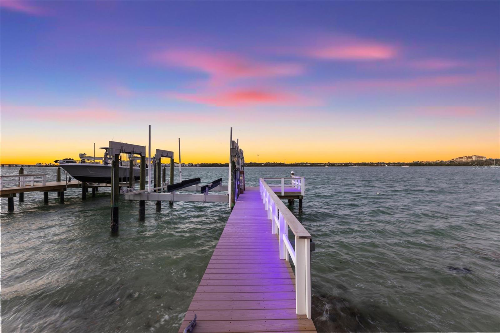 Listing photo id 56 for 850 Bay Point Drive