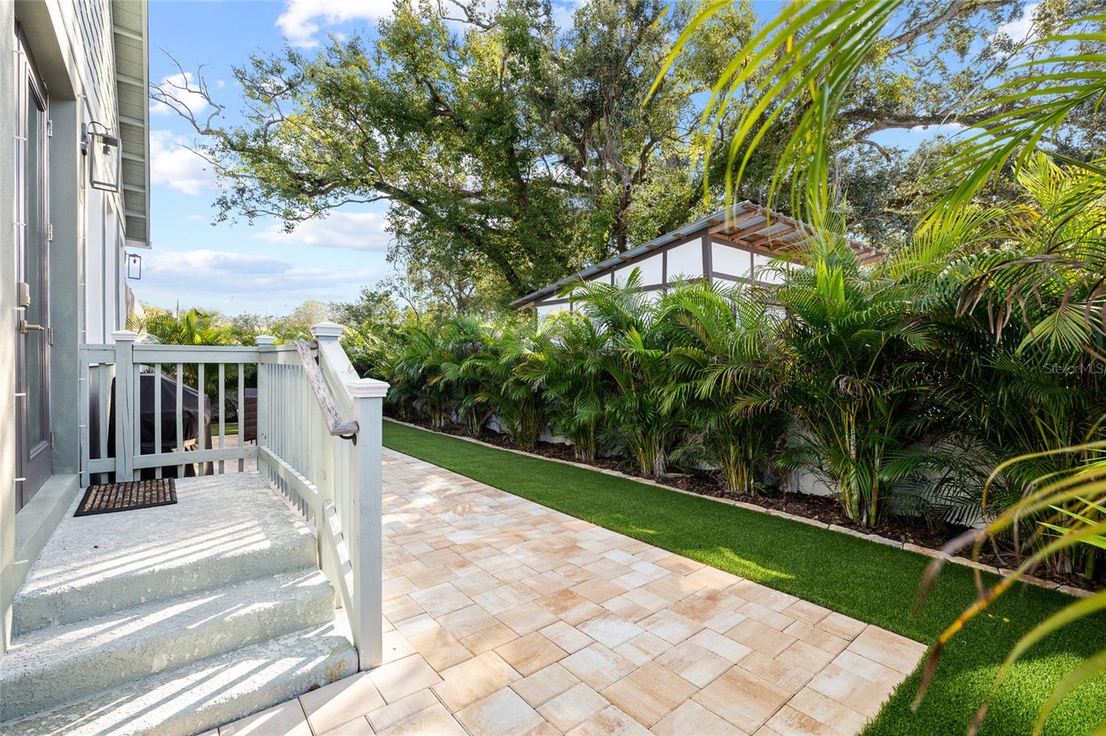 Image 29 of 33 For 6103 River Terrace