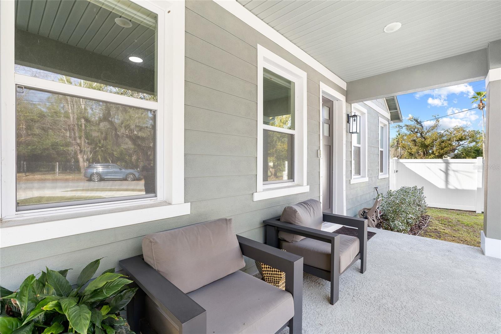 Image 5 of 33 For 6103 River Terrace