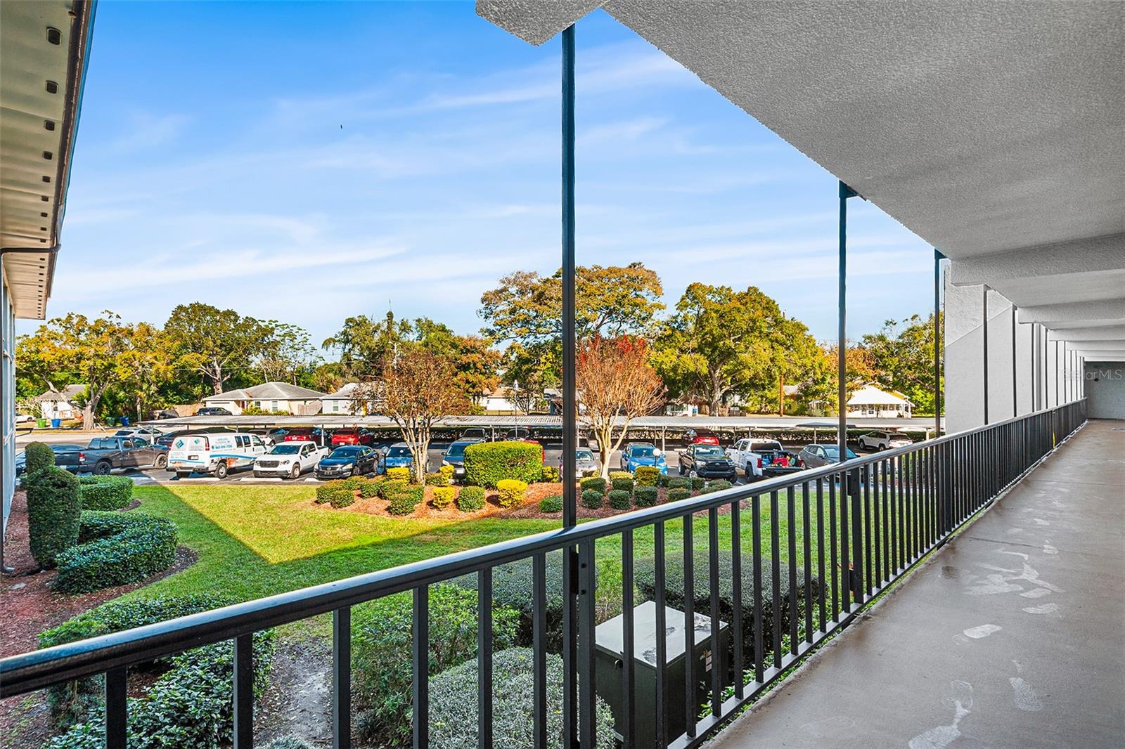 Image 27 of 38 For 333 Lake Howard Drive Nw 211a