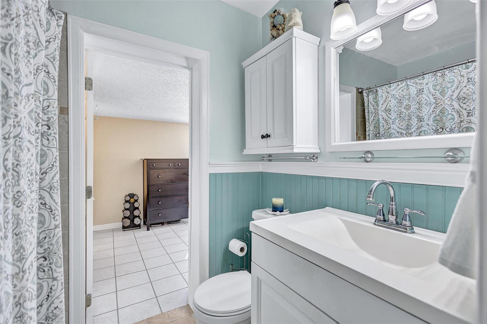 Image 26 of 53 For 3306 Wallace Avenue