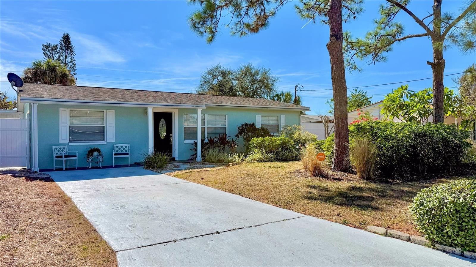 Image 3 of 53 For 3306 Wallace Avenue