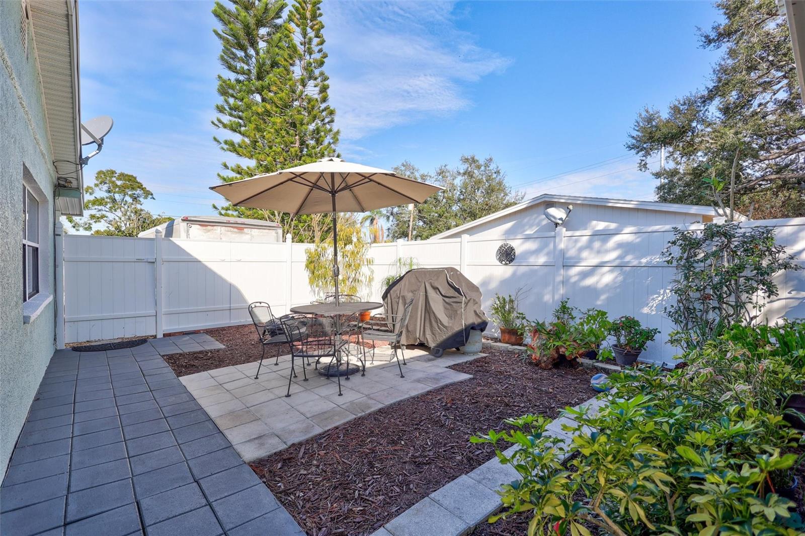 Image 36 of 53 For 3306 Wallace Avenue