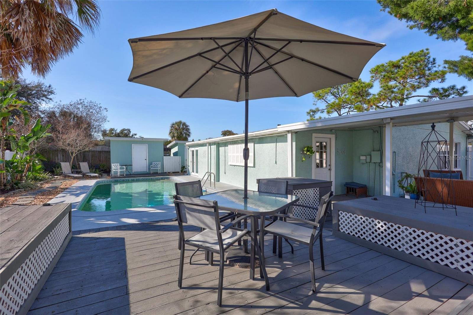 Image 40 of 53 For 3306 Wallace Avenue