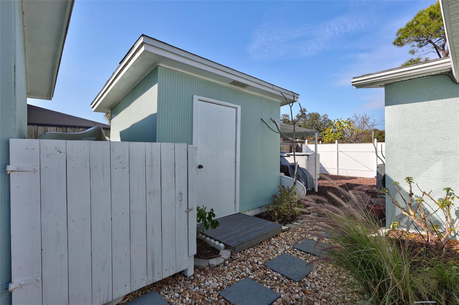 Image 51 of 53 For 3306 Wallace Avenue