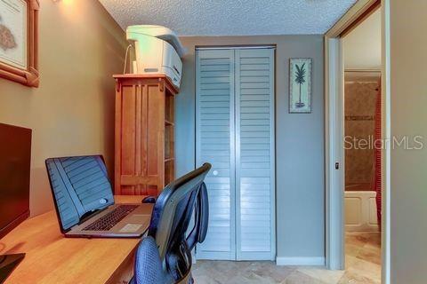 Image 30 of 37 For 6265 Sun Boulevard 805