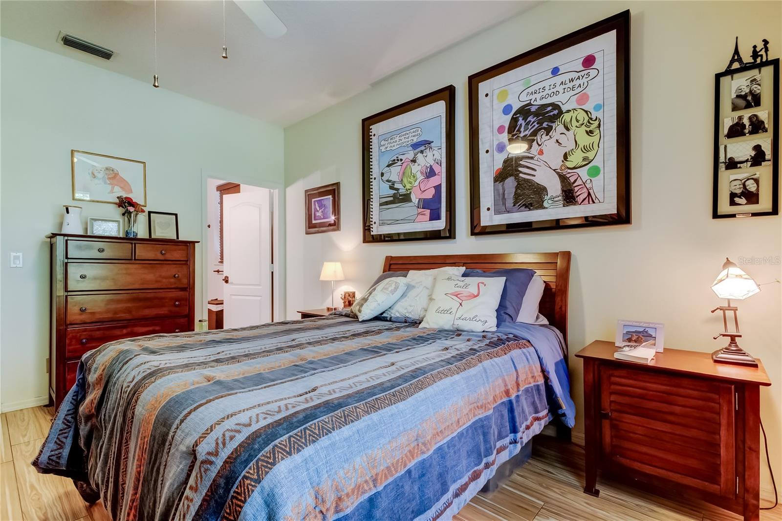 Listing photo id 32 for 11923 Derbyshire Drive