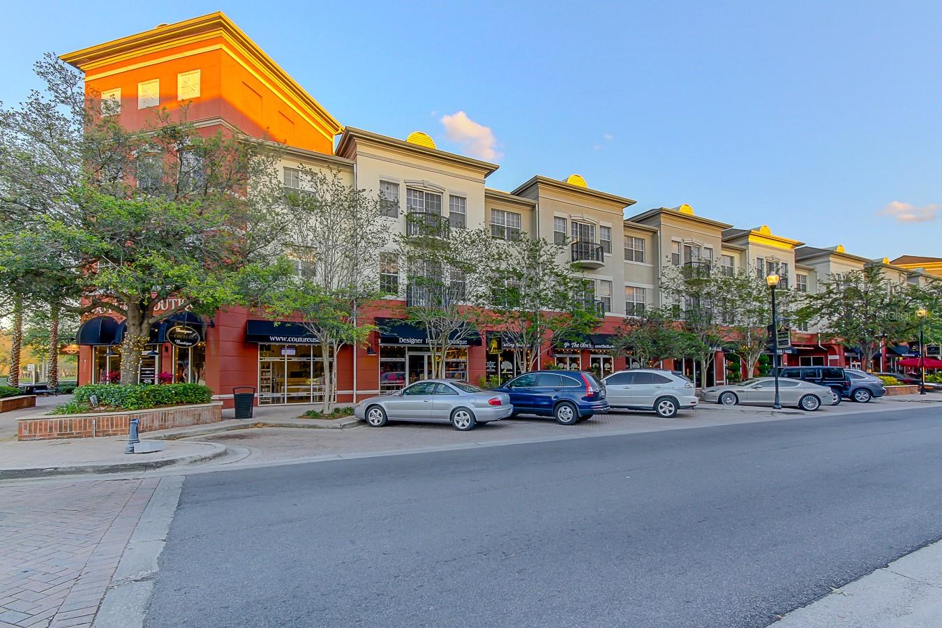 Listing photo id 45 for 11923 Derbyshire Drive