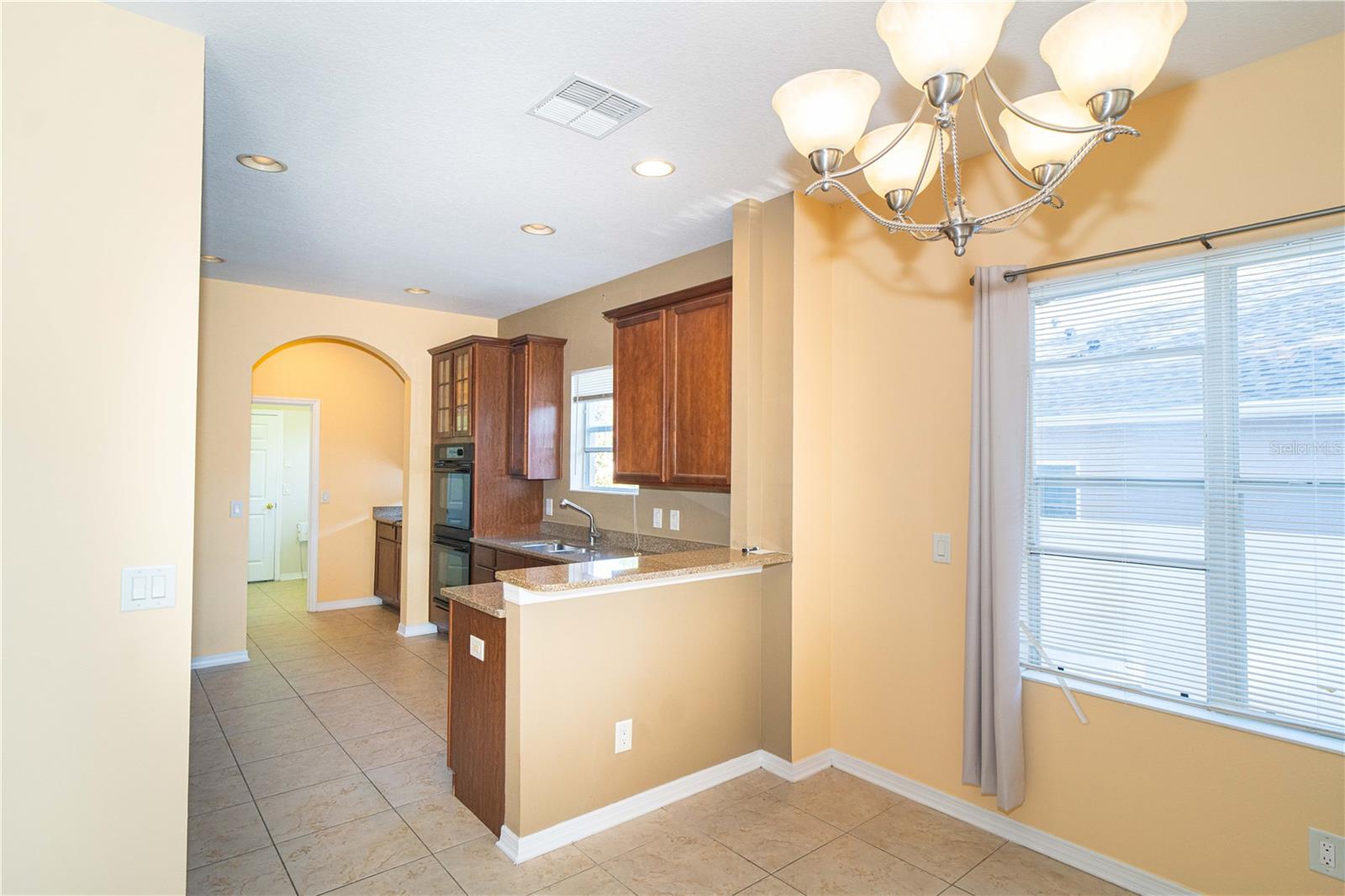 Image 12 of 36 For 561 Winthrop Drive