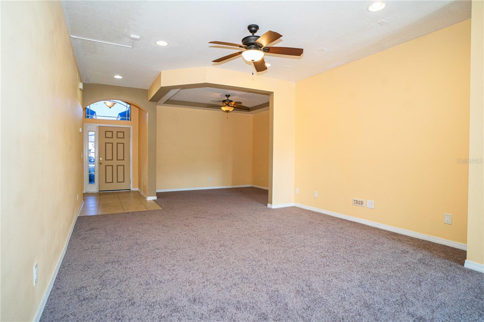 Image 14 of 36 For 561 Winthrop Drive