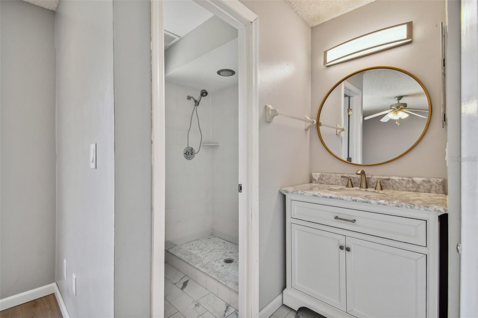 Image 21 of 34 For 2853 Whispering Drive N